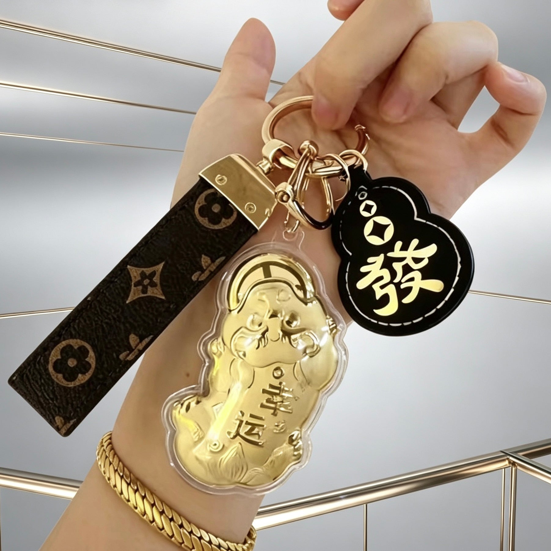 Gold Foil Feng Shui Pixiu Lucky Keychain