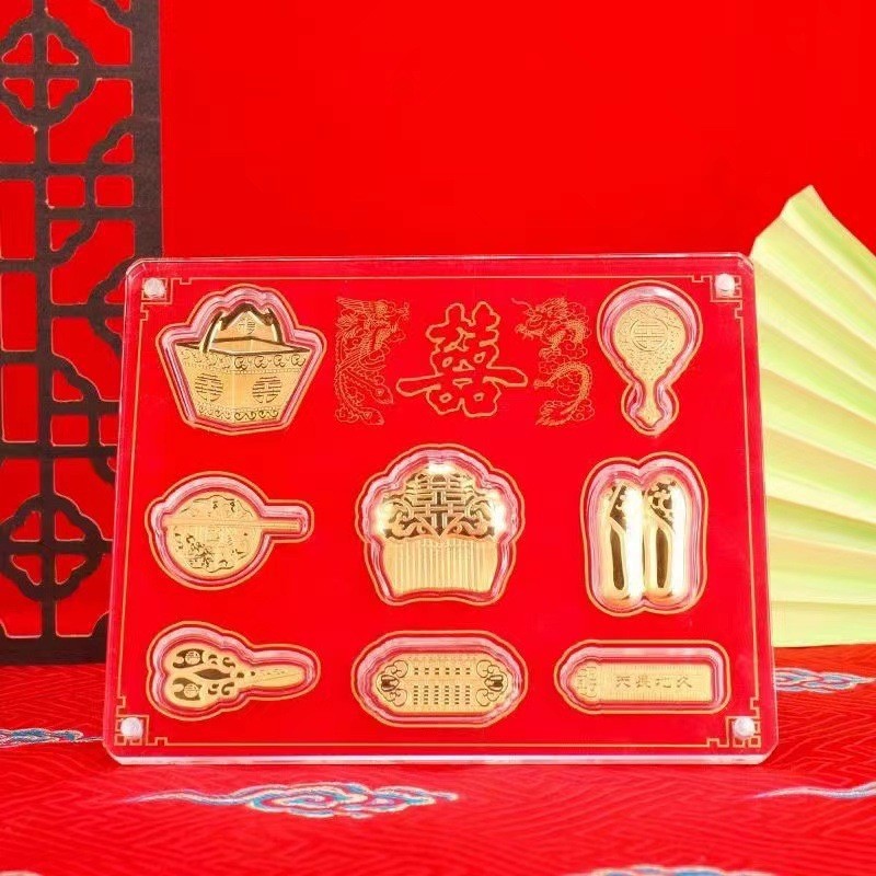 Luxury Classical Gold Medal Eight Treasures Design Collectible Gift Plaque with Wooden Box