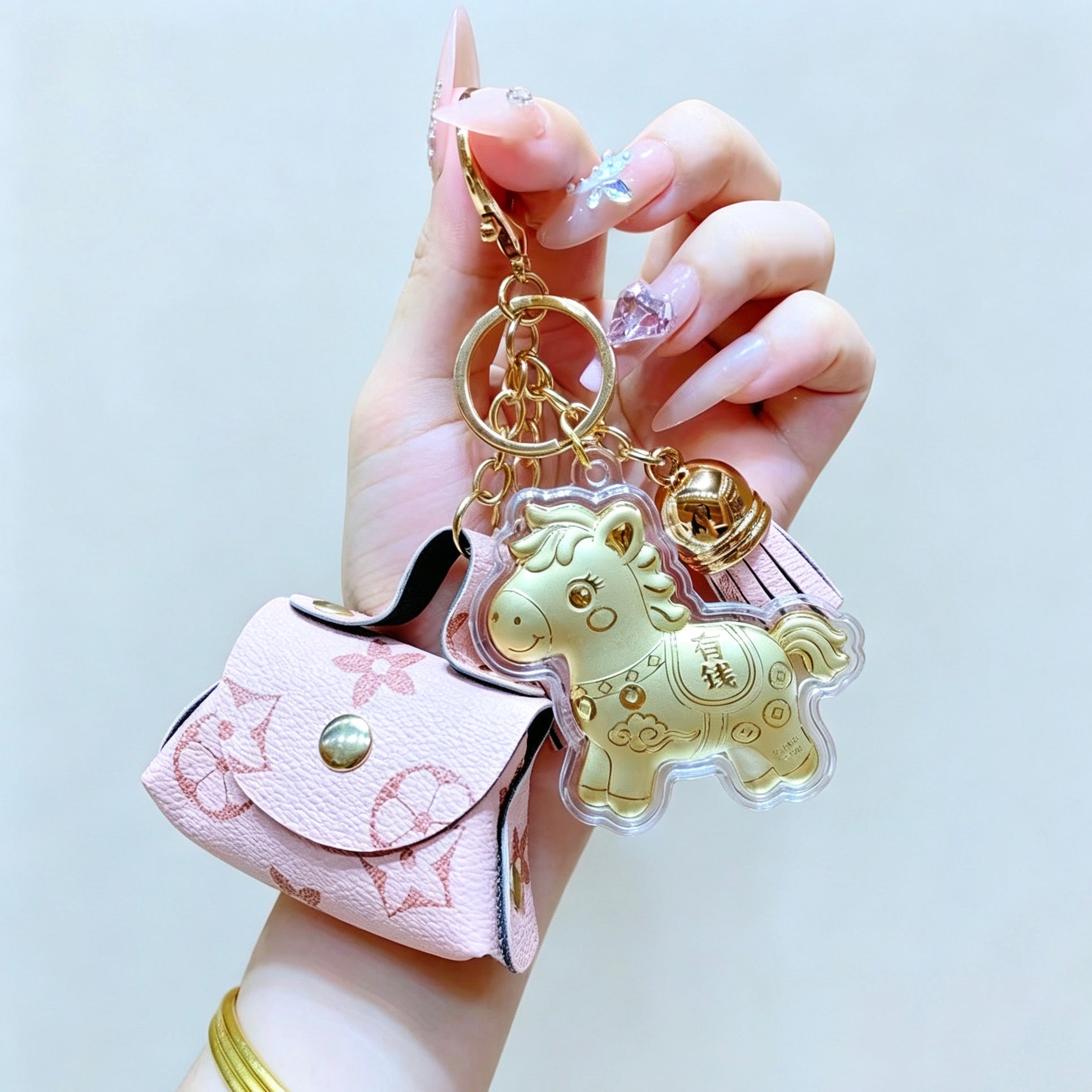 National Trend Keychain – Fortune & Celebration Gift Accessory