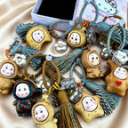 Pure Gold Rotating Flower Keychain – Artistic Wooden Lucky Charm