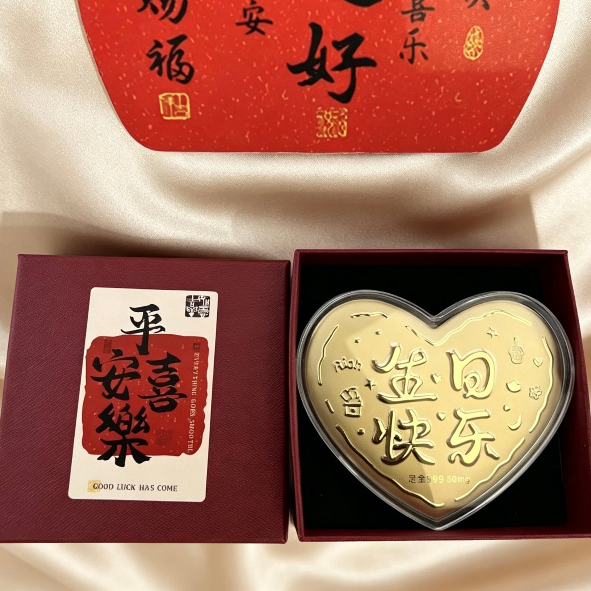 Gold Foil Heart Shape Blessing Romantic Gift with Gift Box
